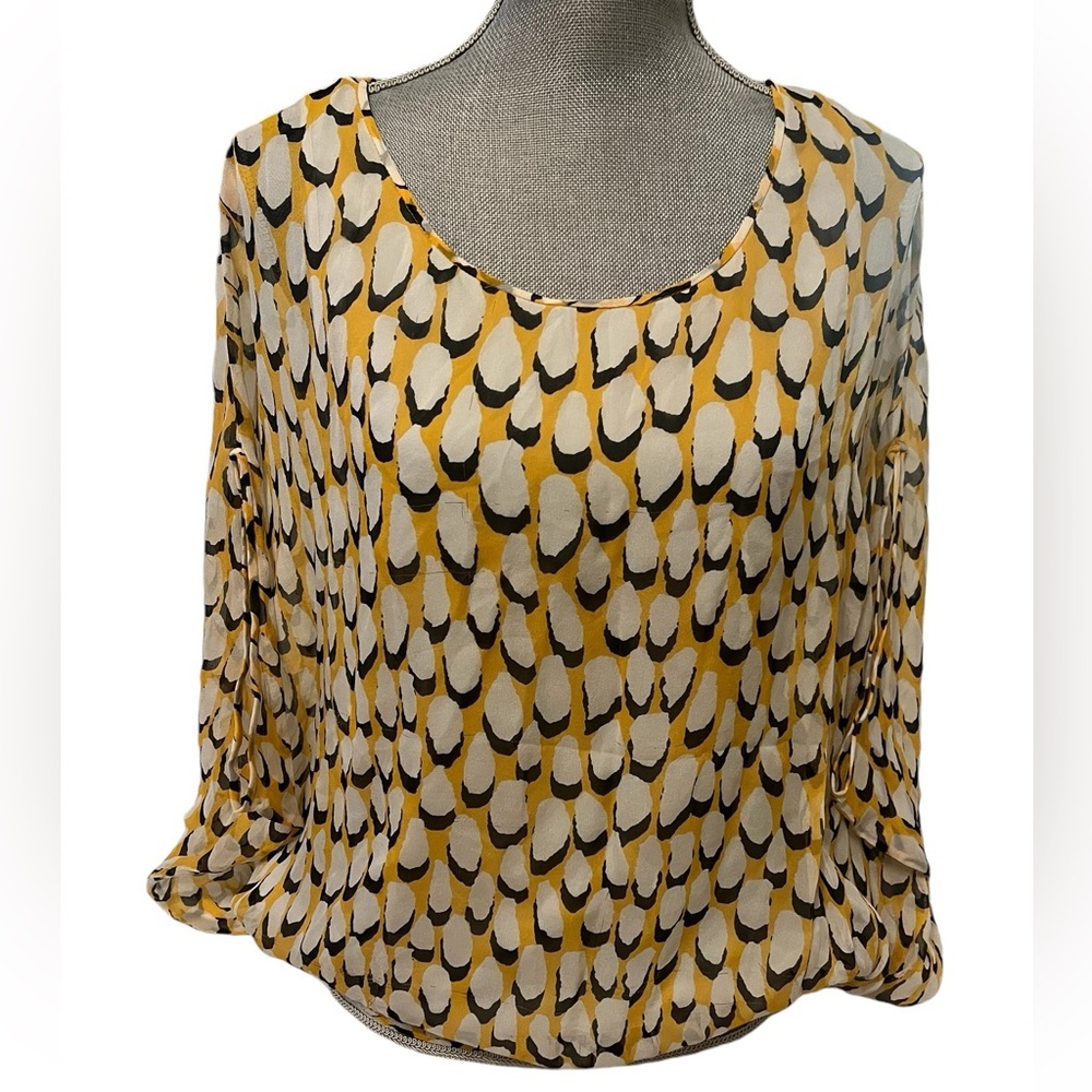 Diane Von Furstenburg Yellow Print Silk Top. Size S